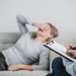 Kiedy warto pójść na terapię — sygnały, których lepiej nie ignorować 20